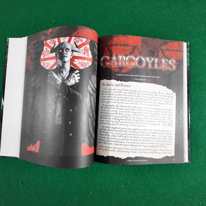 Bundle HARDCOVER COLOR V20 Lore of the Clans /  Bloodlines Vampire 20th V20