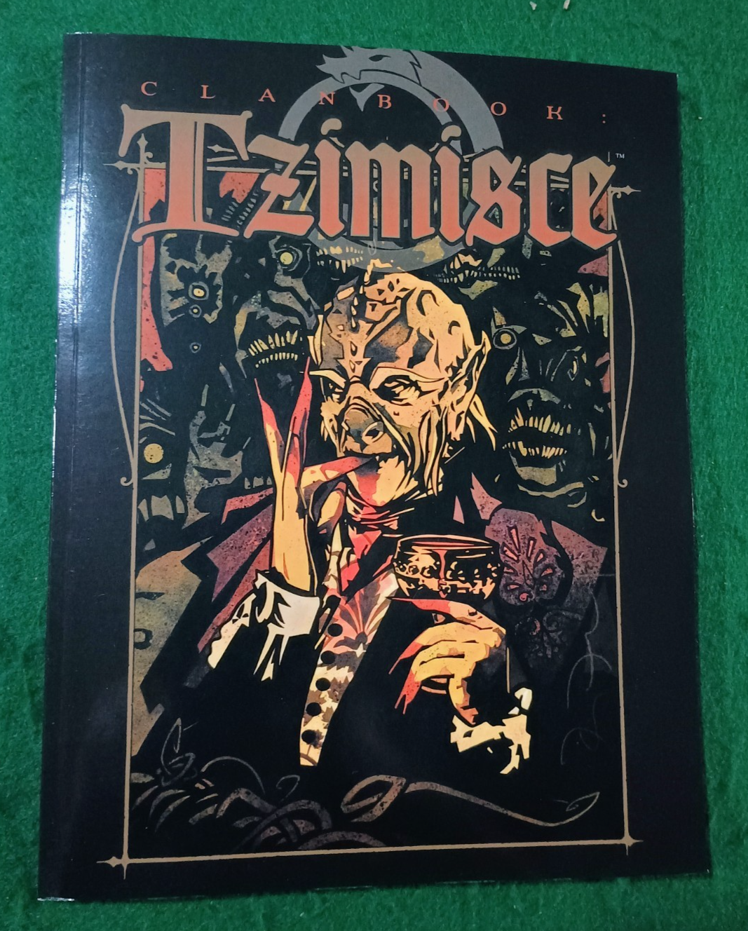 Clanbook: Tzimisce - Revised Edition Vampire the Masquerade Onyx Path White Wolf